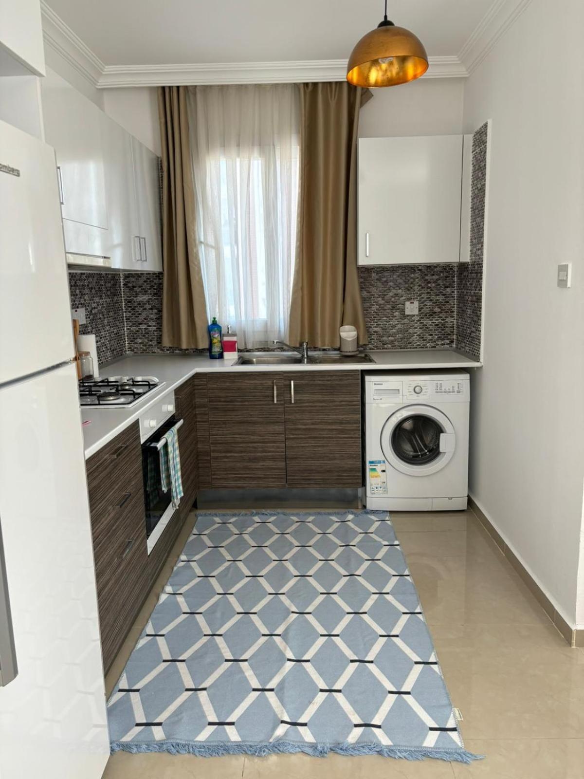 Kyrenia Central 2+1 Eksteriør billede